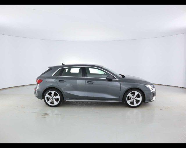 AUDI A3 SPB 30 TDI S tronic S line edition