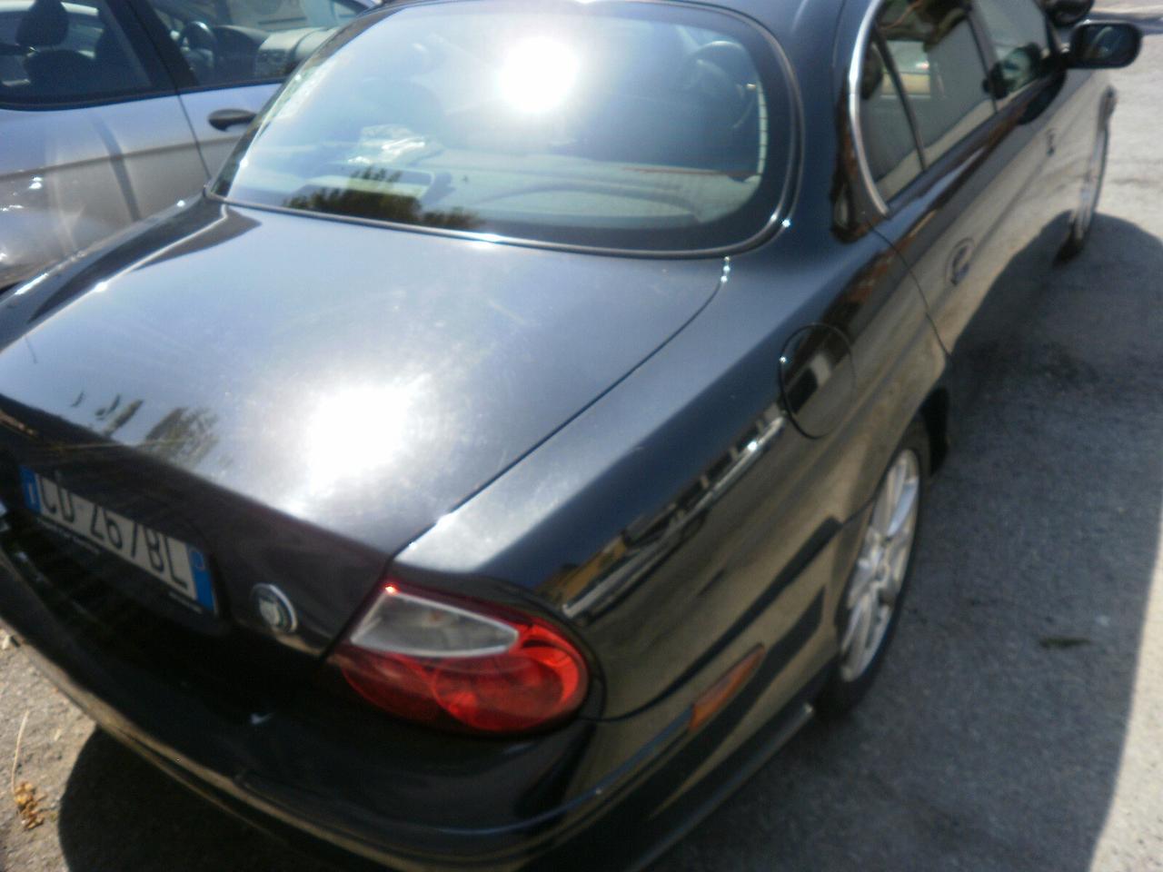 JAGUAR S TYPE GPL ESCRITO ASI