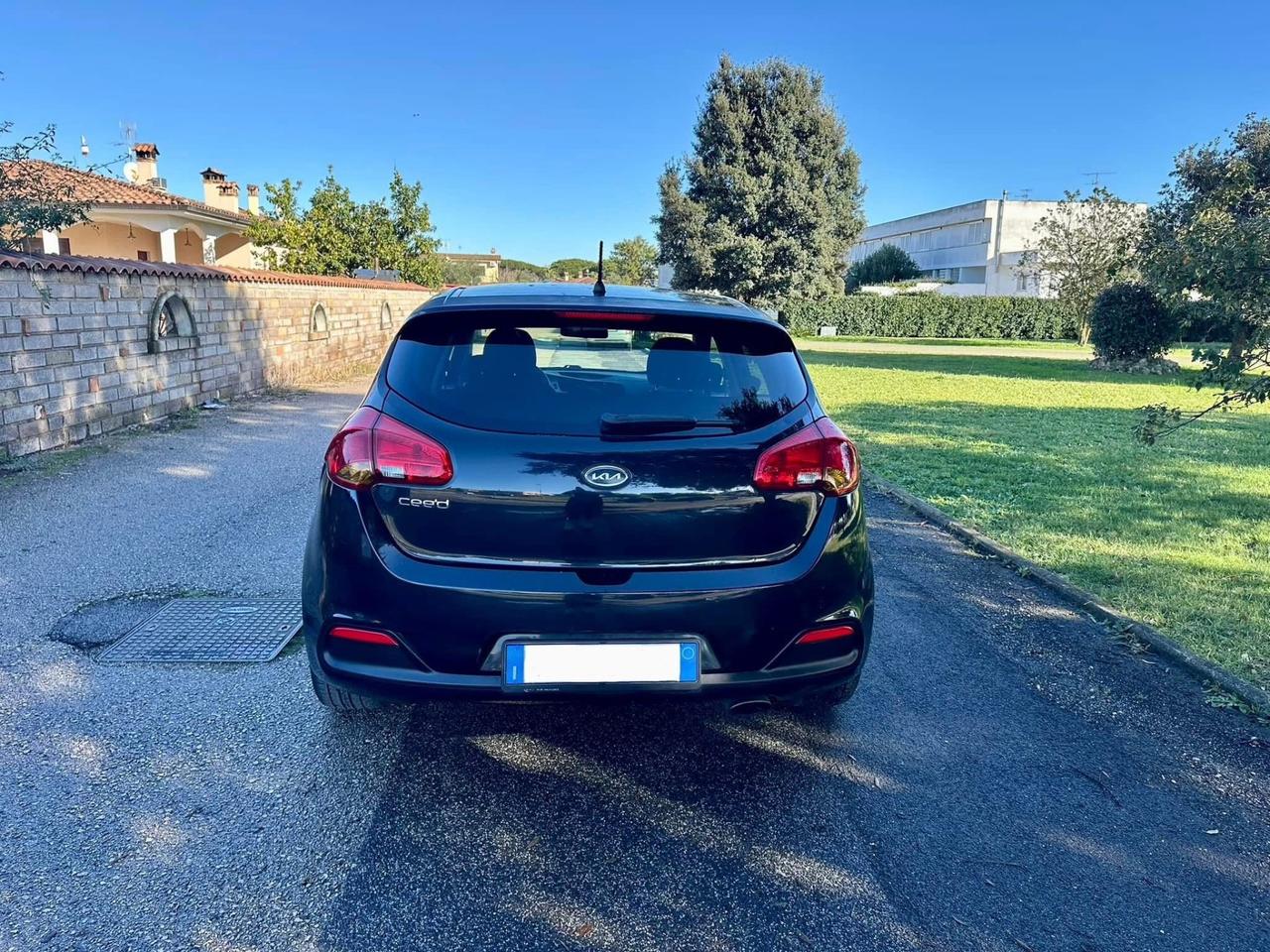 Kia Ceed cee'd 1.4 GPL 5 porte Active 75.000
