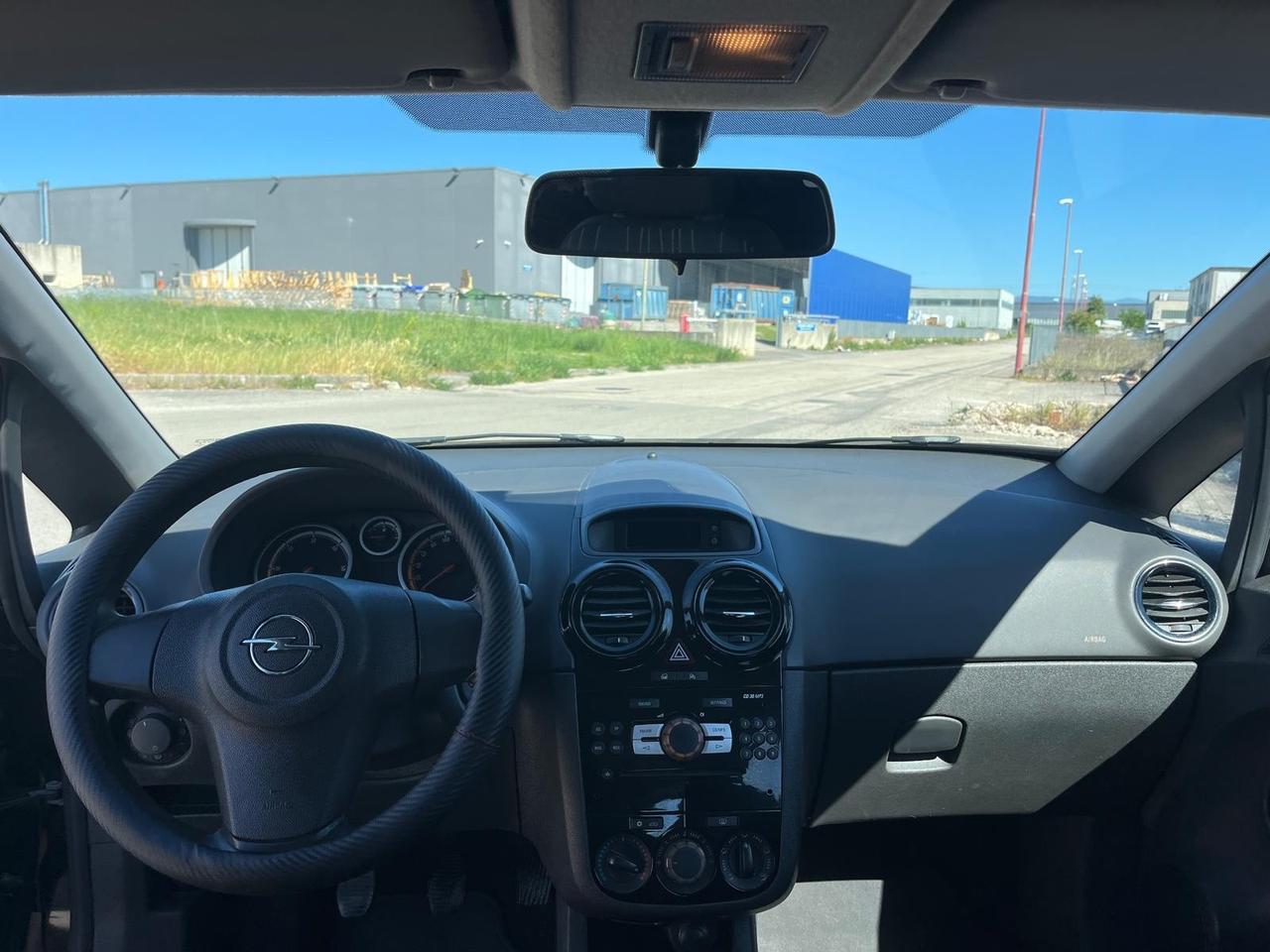 Opel Corsa 1.3 CDTI Club 141000 KM