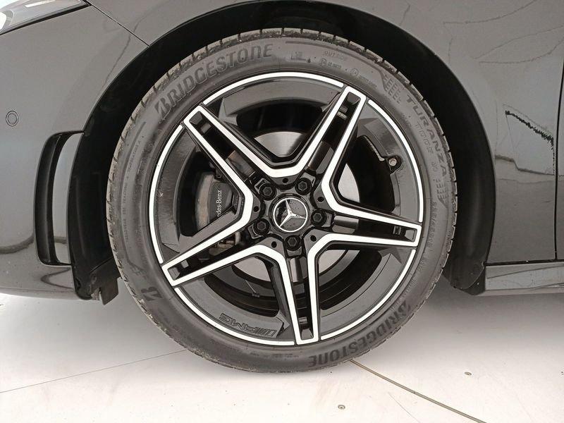 Mercedes-Benz Classe A - W177 2018 A 180 d Premium Night edition auto