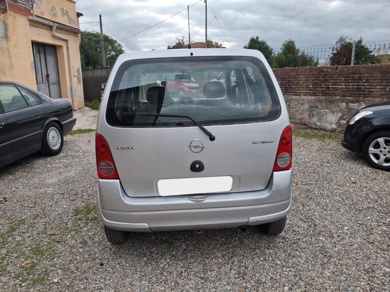Opel Agila 1.2 16V Club