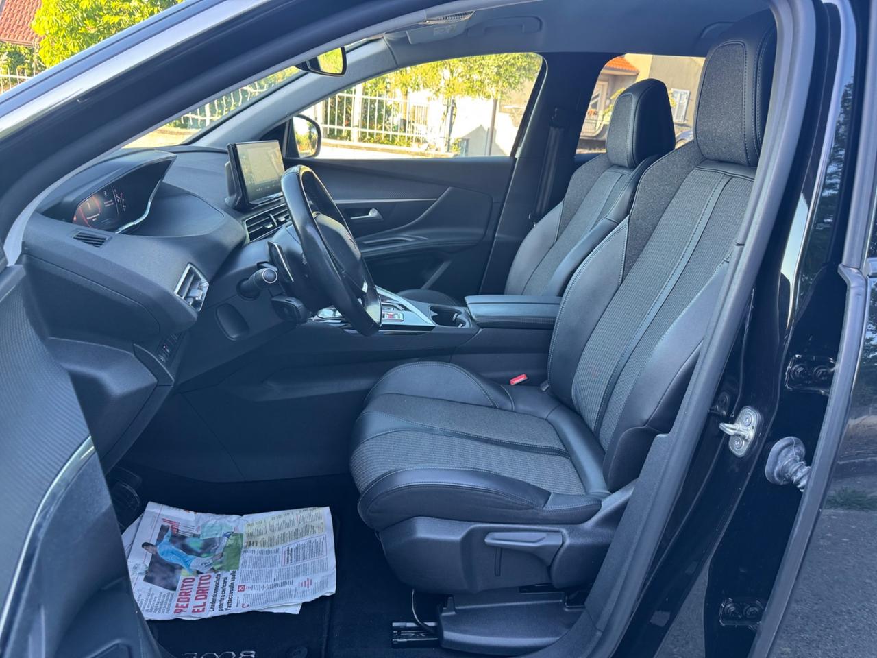 Peugeot 3008 BlueHDi 130 S&S EAT8 GT