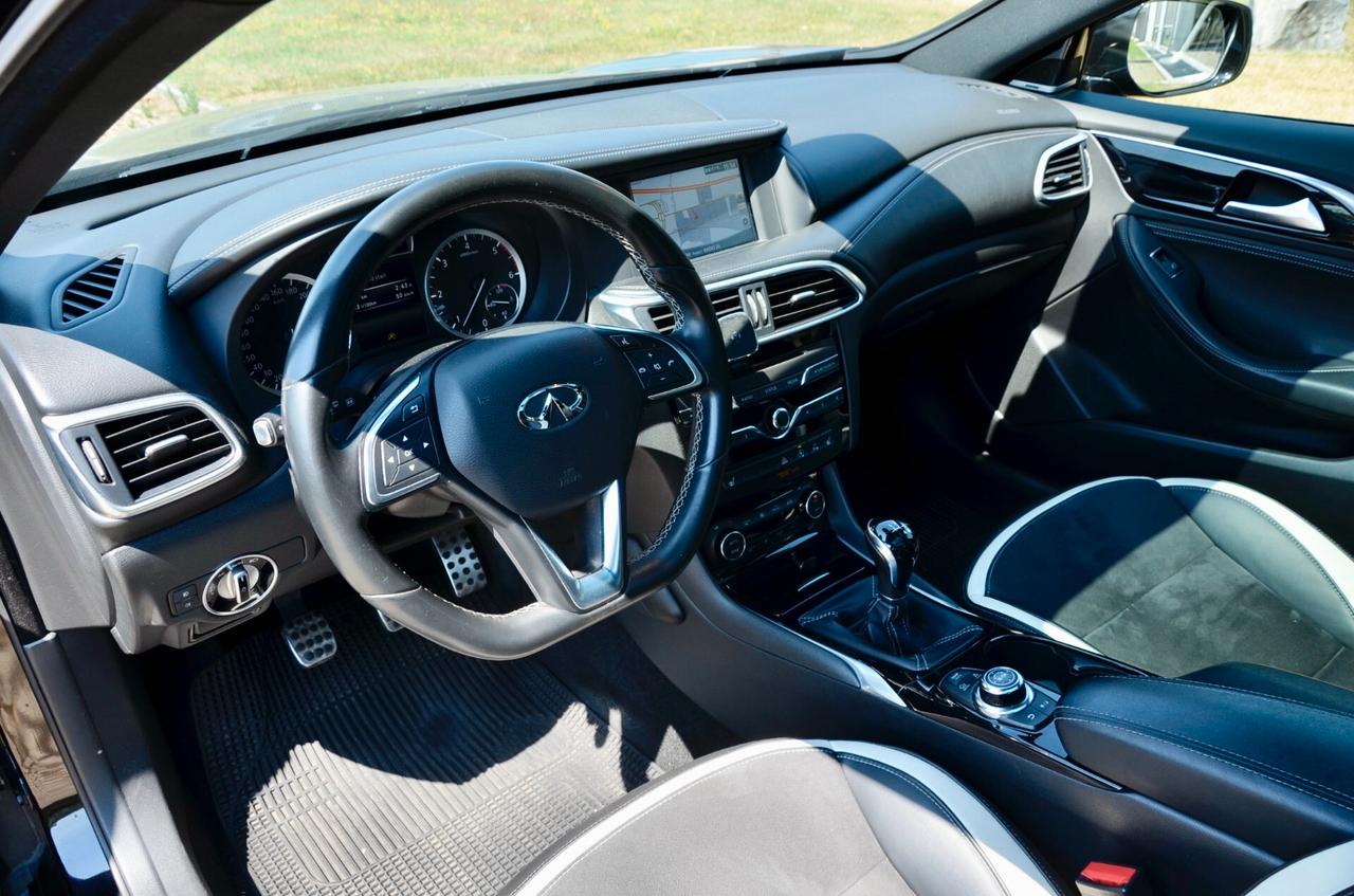 INFINITI Q30 1.5d SPORT 109cv, UNICO UTILIZZATORE, SERVICE CON FATTURE, EURO 6B, TETTO, HI-FI BOSE, 19", PERMUTE