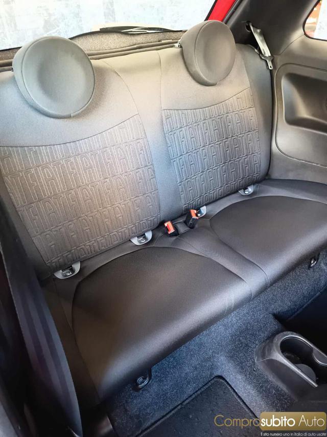 FIAT 500 1.0 Hybrid Red