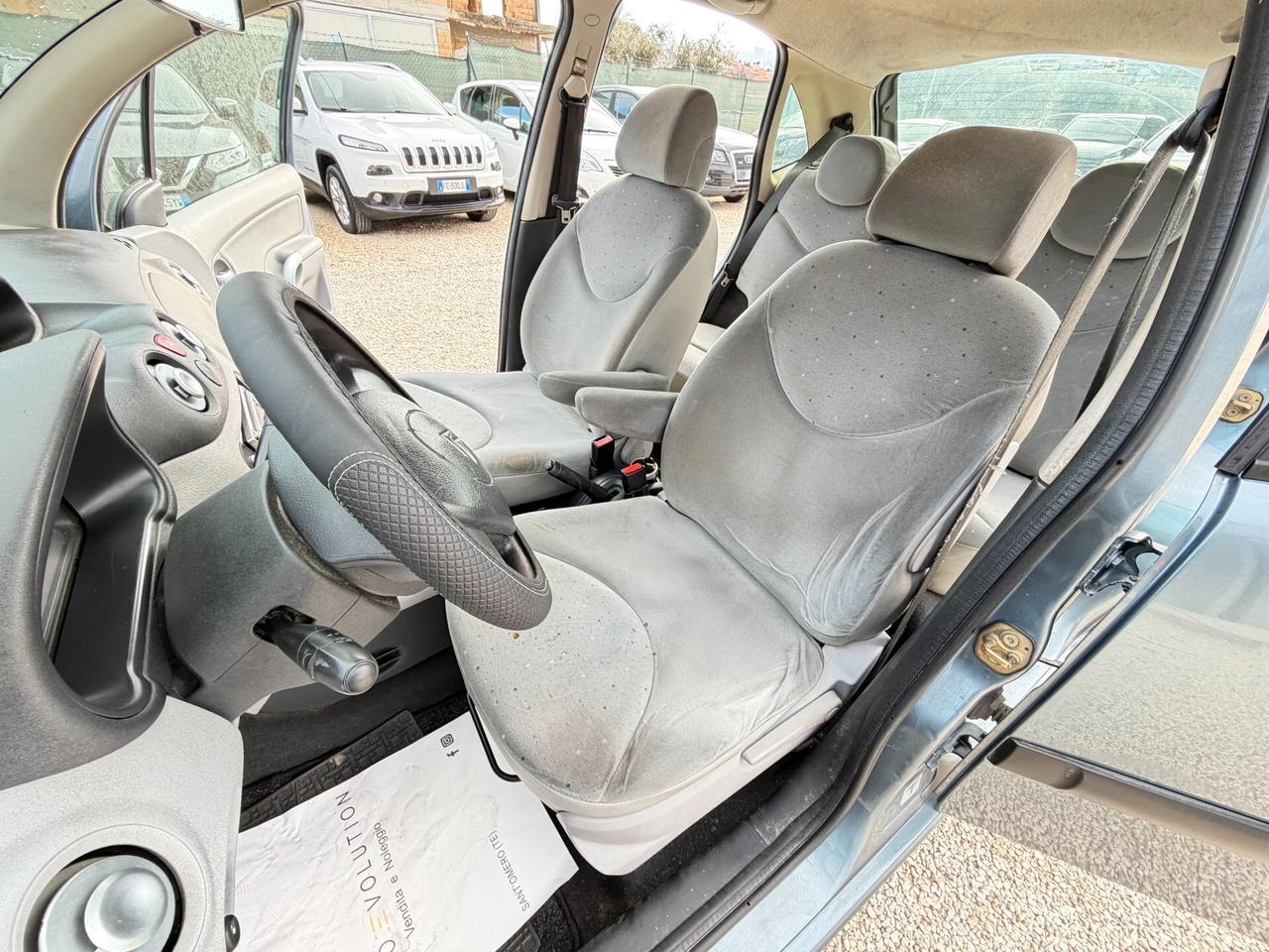 Citroen C3 1.1 benzina 60 cv 303.977 km unico proprietario