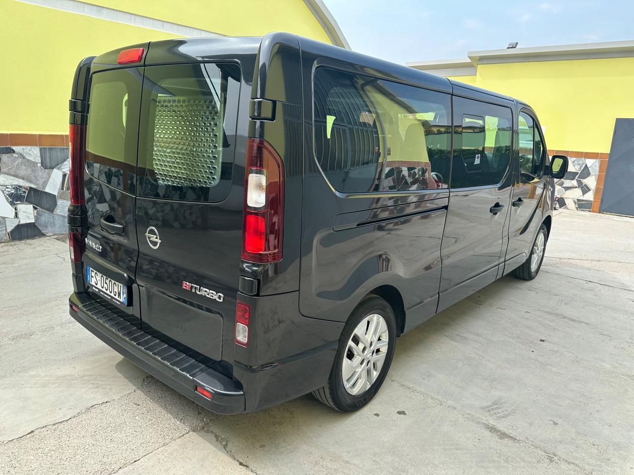 Opel Vivaro 1.6 BiTurbo 9 Posti Trasporto Disabili -2018
