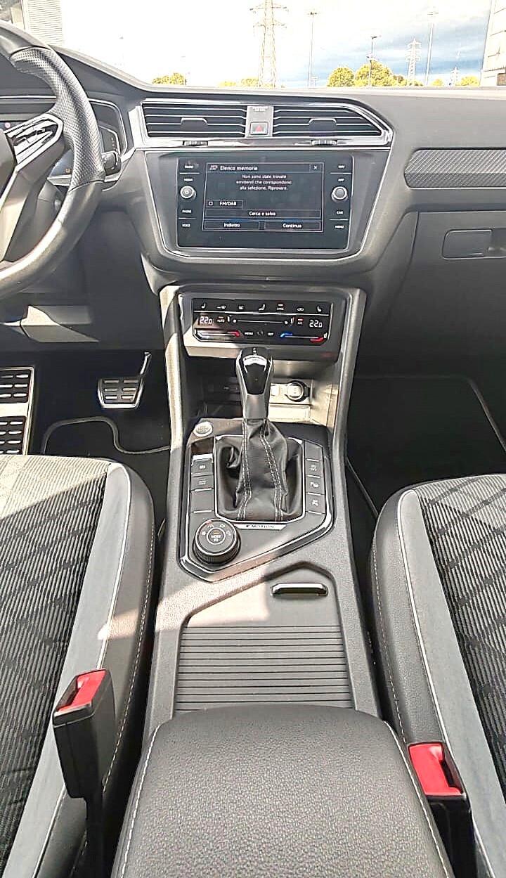 Volkswagen Tiguan 2.0 TDI 200 CV SCR DSG 4MOTION R-Line