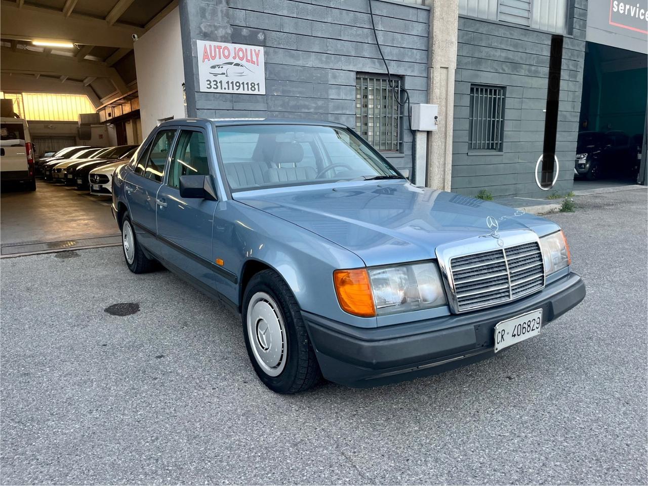 Mercedes-benz E 200 w124