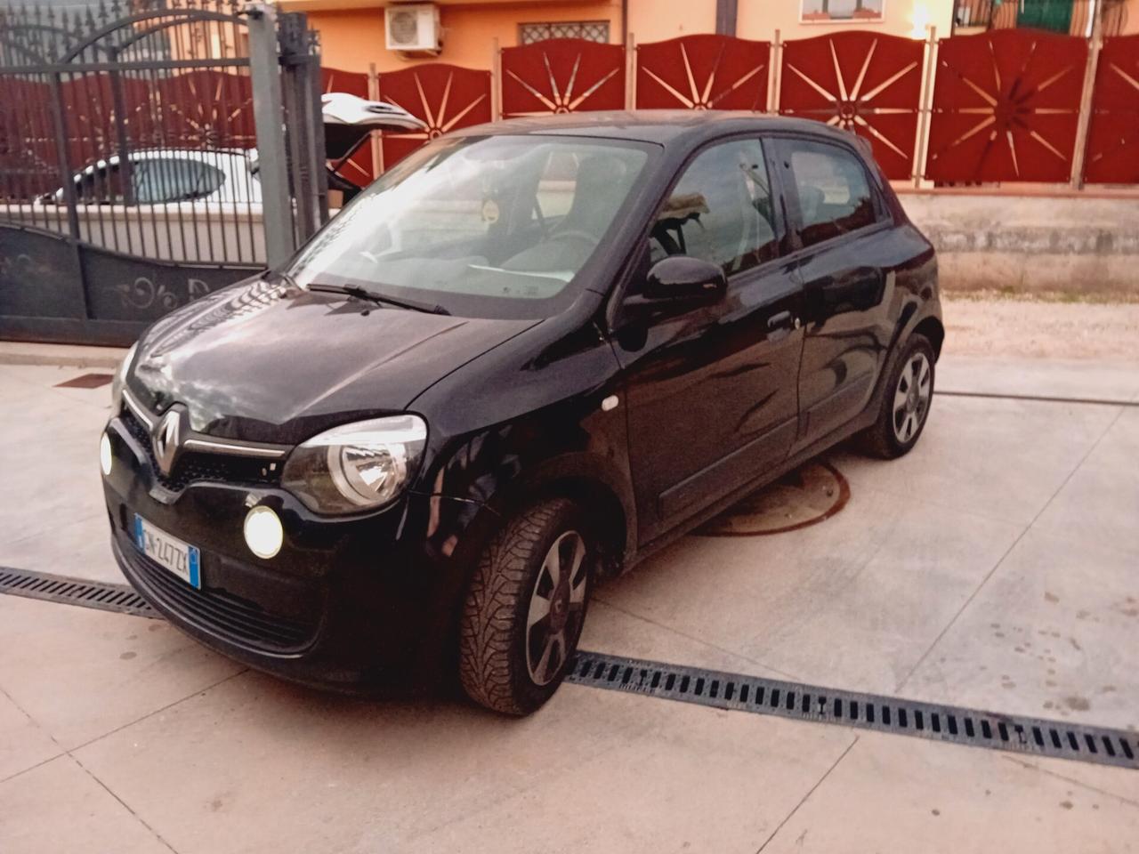Renault Twingo SCe Stop&Start Lovely2