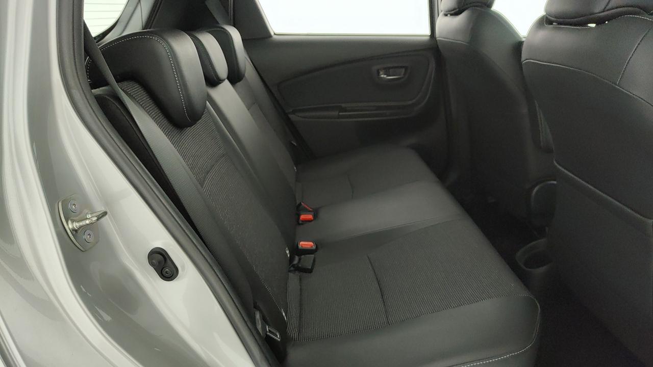 TOYOTA Yaris III 2017 - Yaris 5p 1.5h Style