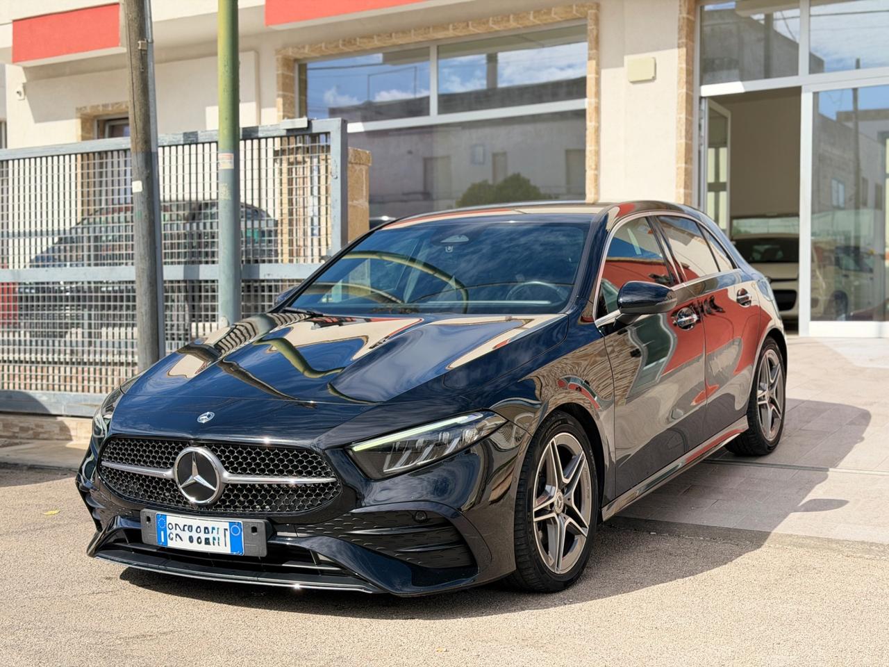 Mercedes-benz A180 d Automatic AMG LINE-2023 AMBIENT/LED