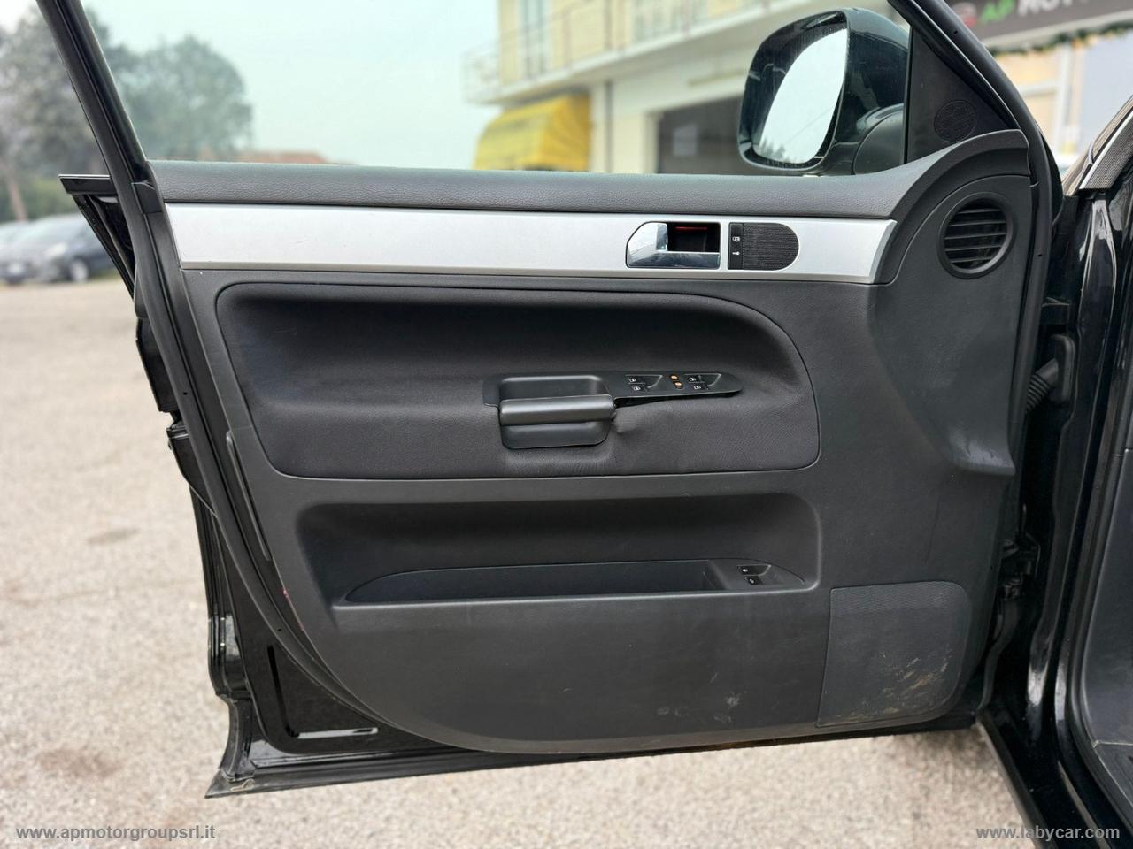 VOLKSWAGEN Touareg 2.5 R5 TDI DPF tiptronic Exclusive