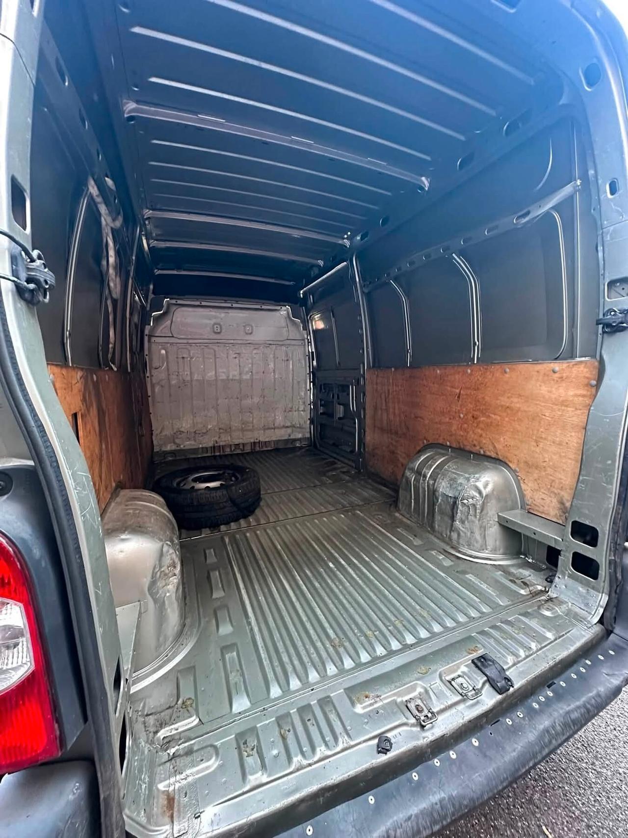 Renault Master 2.3 CAMBIO AUTOMATICO KM CERT