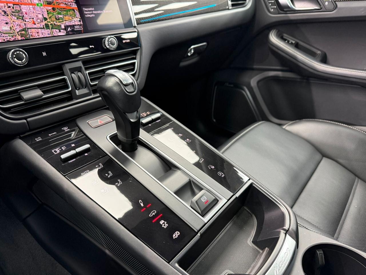 Porsche Macan 2.9 GTS (385)