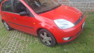 Ford Fiesta 1.2 16V 3p. Ambiente