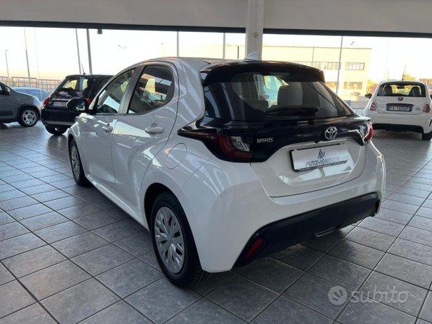 TOYOTA Yaris 1.5 Hybrid 5 porte BS- Retrocamera-