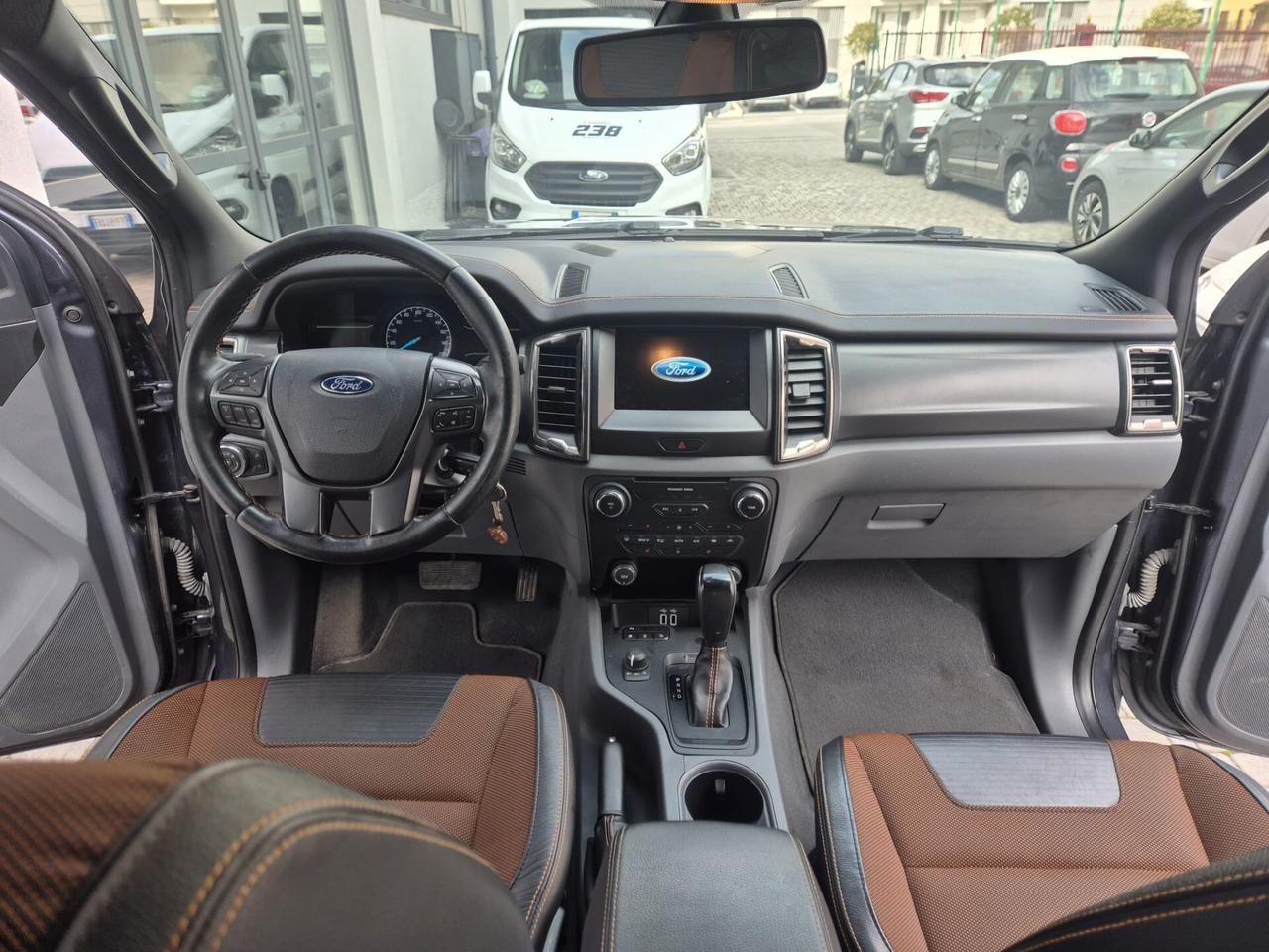 Ford Ranger 2.2 TDCi WILDTRAK 4X4 CAMBIO AUTOMATICO 160CV 5 POSTI