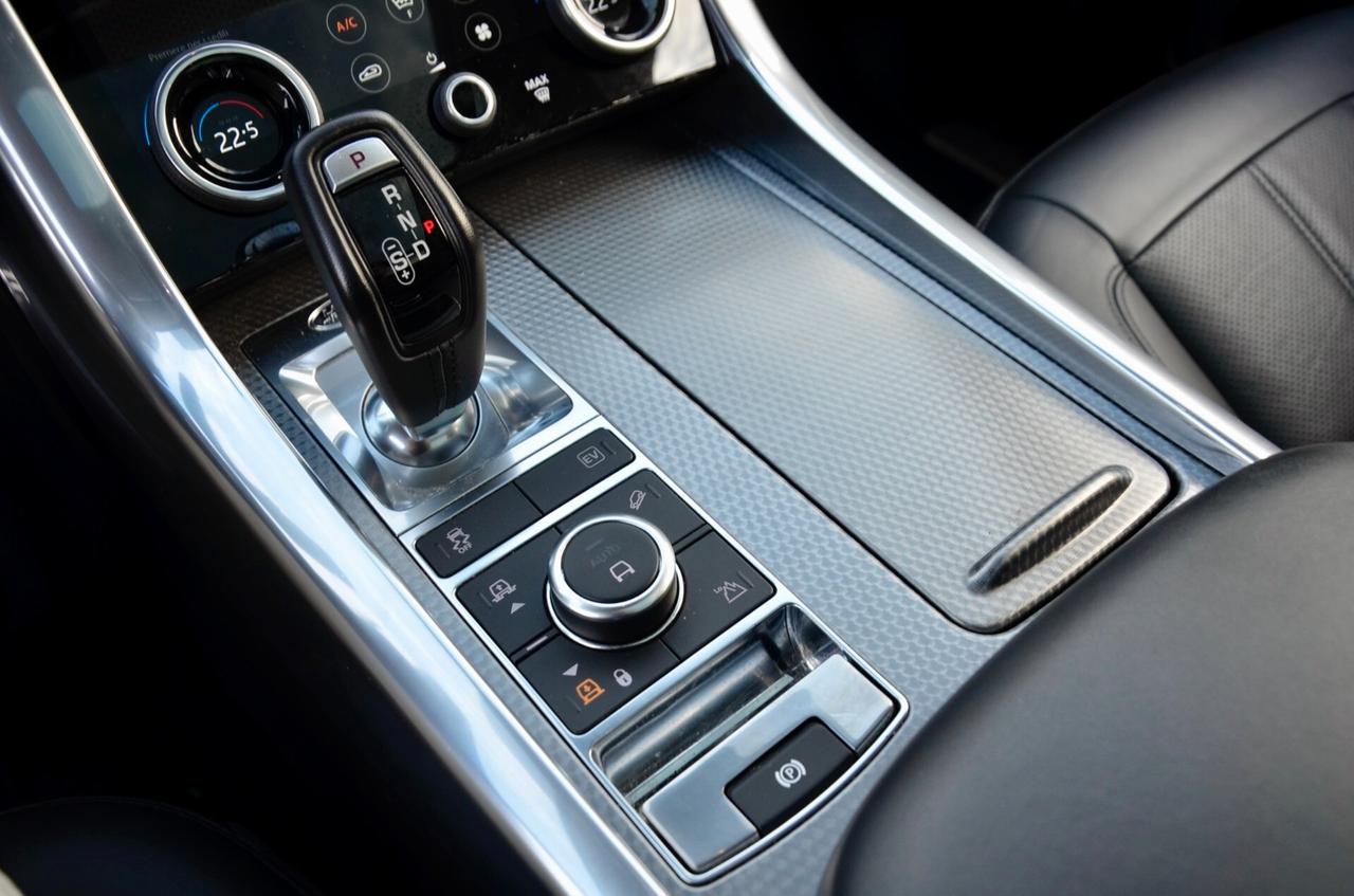 LAND ROVER RANGE ROVER SPORT 2.0 P400e PHEV PLUG IN HSE DYNAMIC 404cv AUTO, UFF ITALIANA, SERVICE LAND ROVER, TETTO, HI-FI MERIDIAN, PELLE, FARI FULL LED, RETROCAMERA, 21", PERMUTE