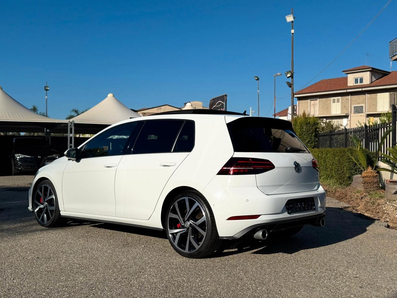Volkswagen Golf GTI Performance 2.0 245 CV TSI DSG 5p. BMT