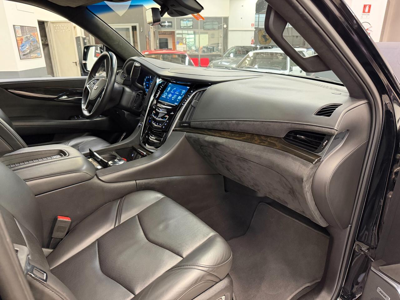 Cadillac Escalade 6.2 V8 PLATINUM - Unico Proprietario