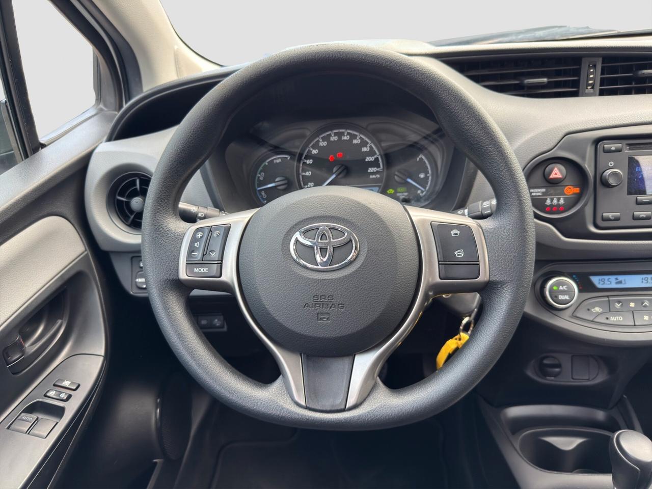 Toyota Yaris 1.5 Hybrid 5 porte Active
