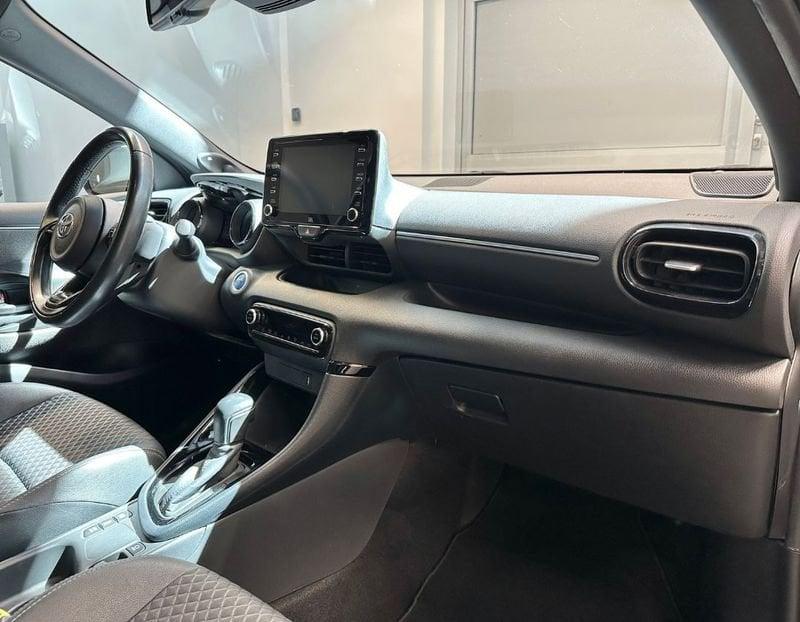 Toyota Yaris 1.5 Hybrid 5 porte Lounge