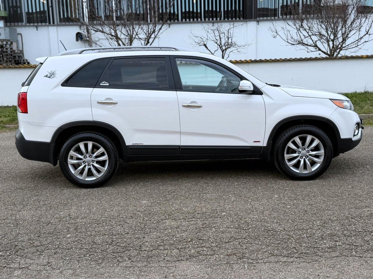 KIA SORENTO 2.2 CRDI 4WD TETTO 7 POSTI