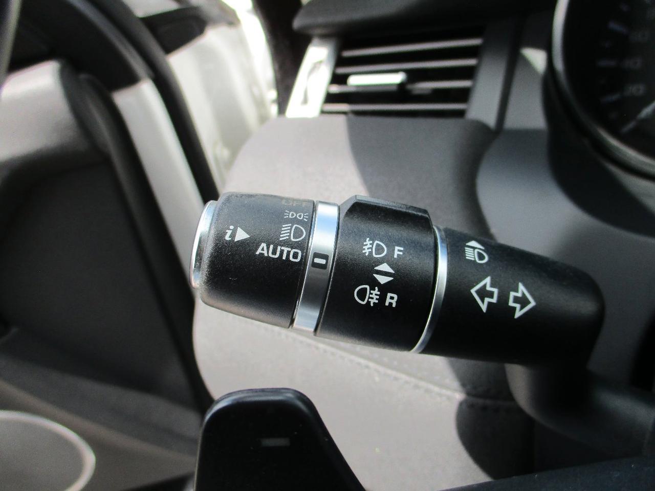 Land Rover Range Rover Evoque 5 Porte Range Rover Evoque 5p 2.2 td4 Prestige 150cv auto 9m
