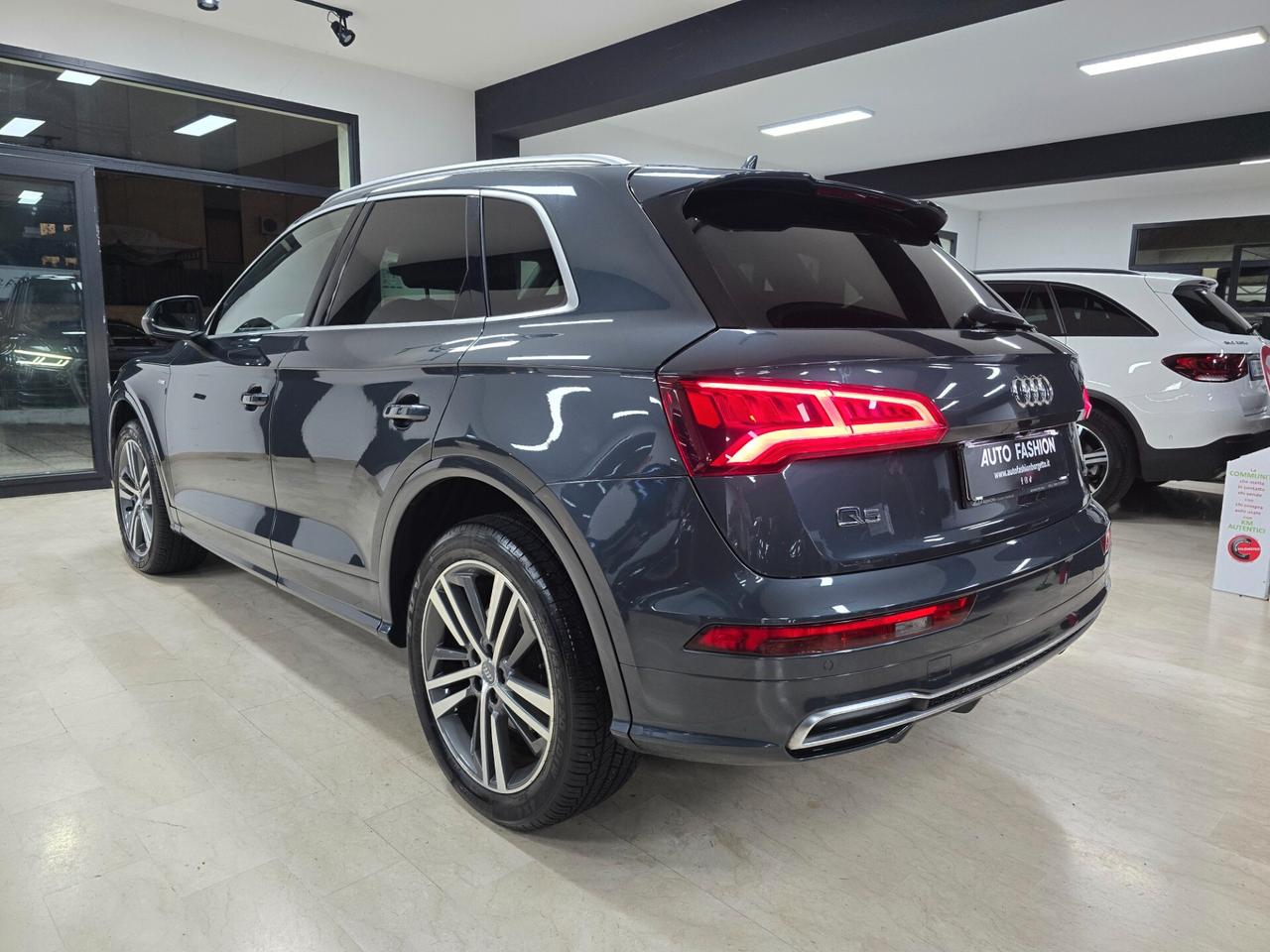 Audi Q5 2.0 TDI 190 CV quattro S tronic Sline