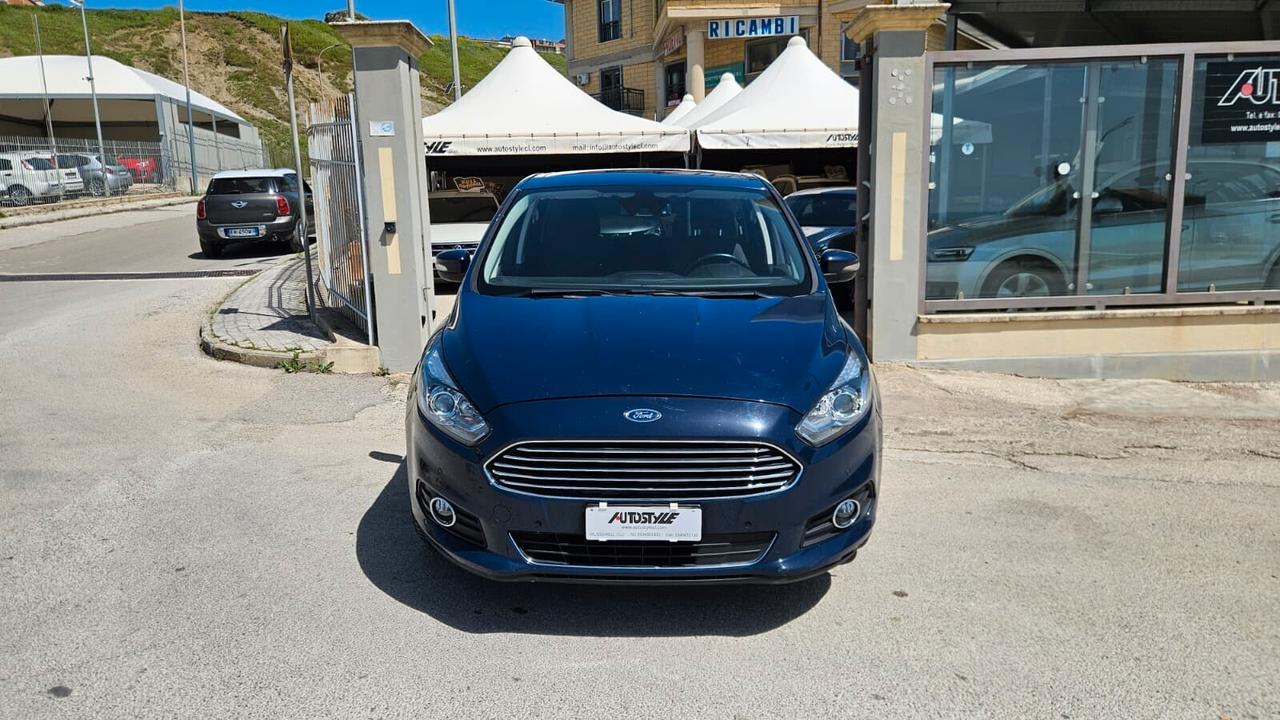 Ford S-Max 2.0 TDCi 150CV Titanium