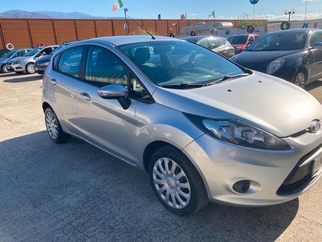 Ford Fiesta 1.4 5 porte Bz.- GPL Titanium