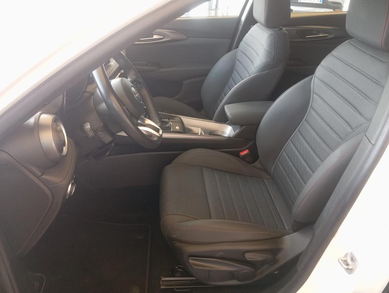 Alfa Romeo Tonale 1.6 diesel 130 CV TCT6 Sprint