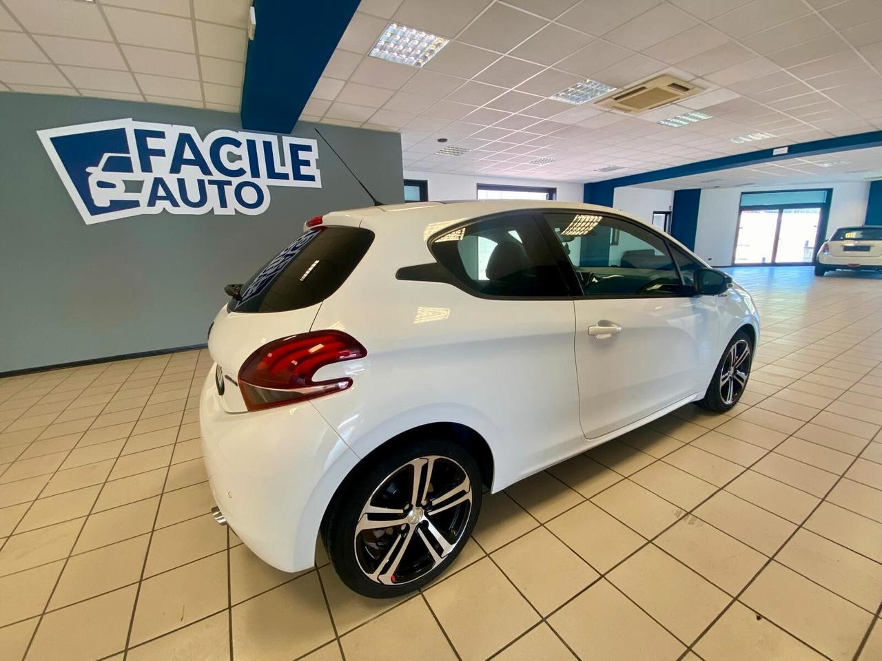Peugeot 208 PureTech Turbo 110 S&S 3 porte GT Line