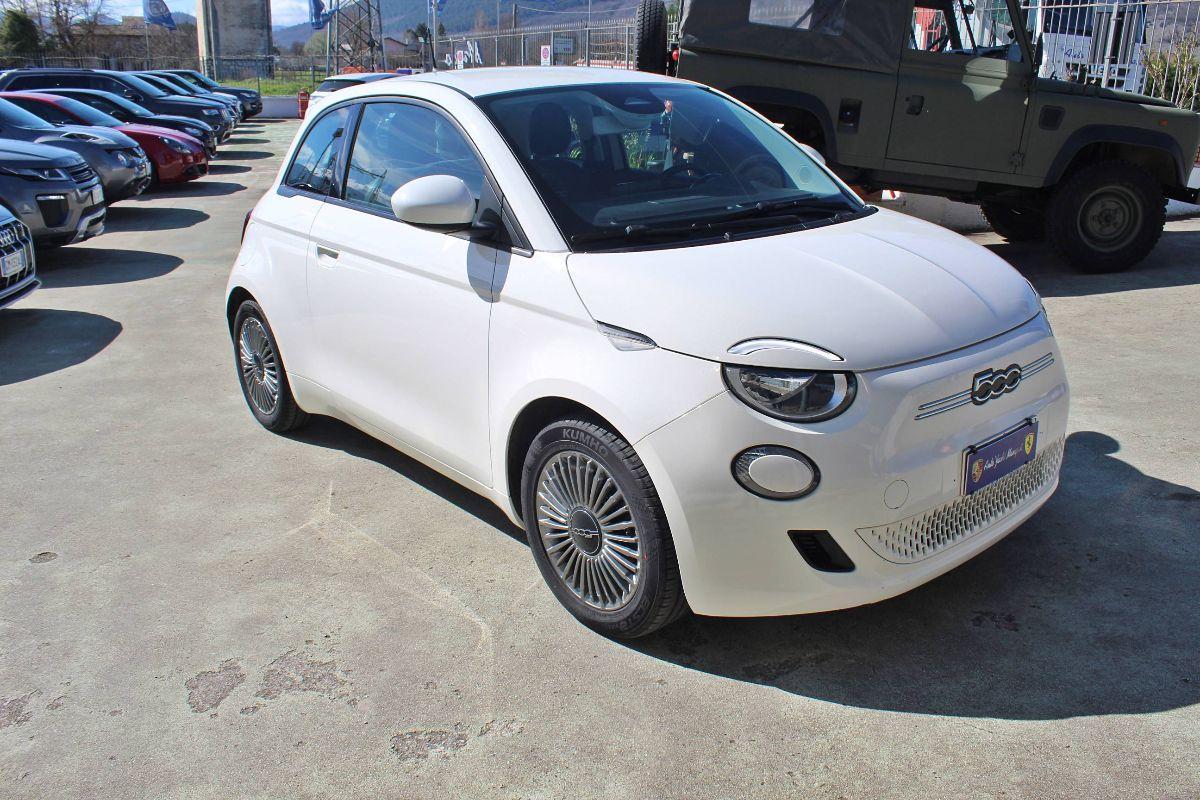 FIAT - 500 E - 500 Action Berlina