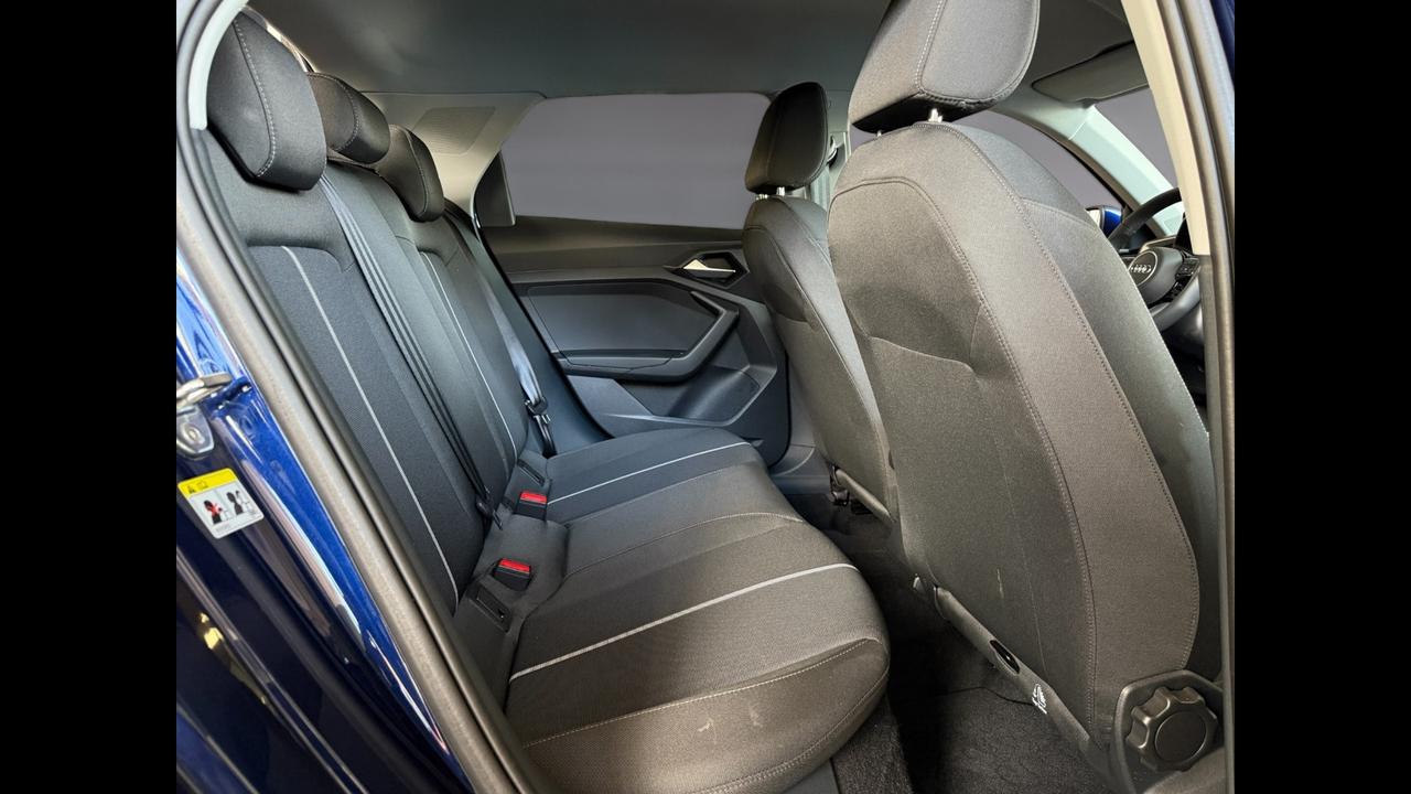 AUDI A1 II 2022 allstreet - A1 allstreet 30 1.0 tfsi Business 110cv s tronic