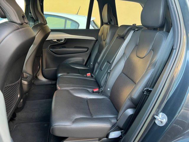 VOLVO XC90 B5 (d) AWD automatico 7 posti Momentum Pro