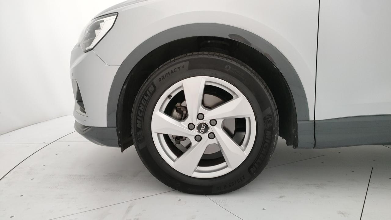 AUDI Q3 2019 Sportback - Q3 Sportback 35 2.0 tdi Business Plus s-
