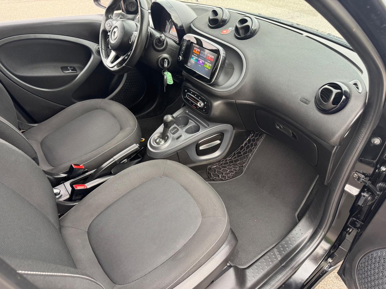 Smart ForFour tetto panoramico manutenzione completa