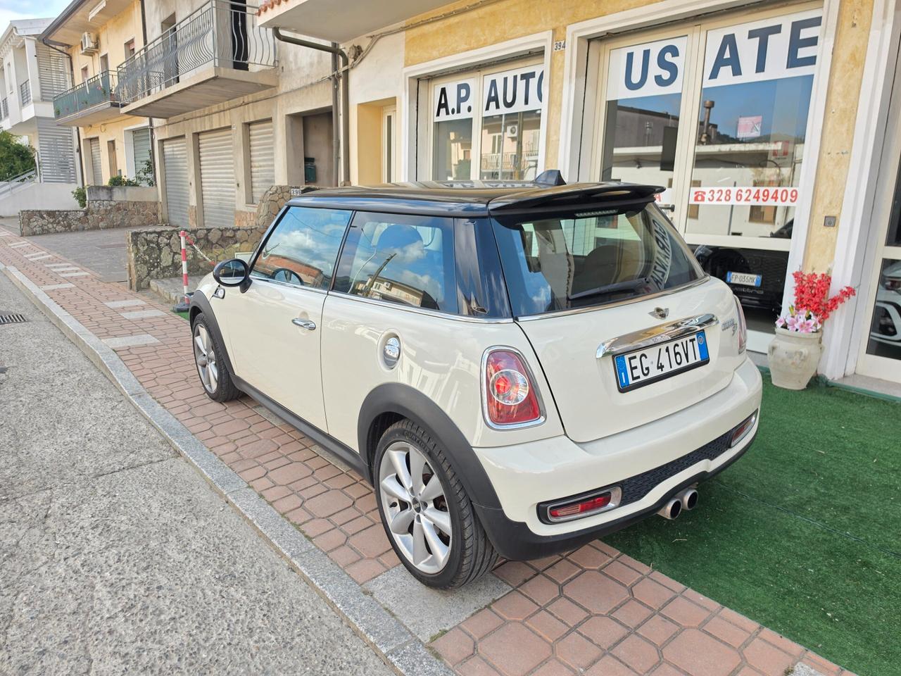 Mini Cooper SD Clubman 2.0 16V D Automatica