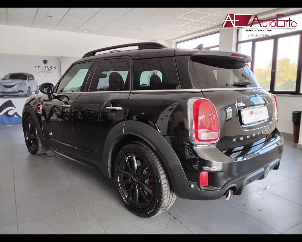 MINI Mini 2.0 John Cooper Works Countryman ALL4