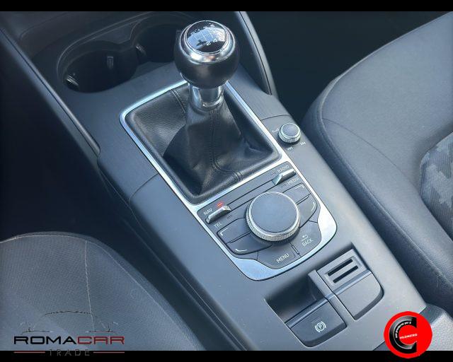 AUDI A3 1.6 Ambiente