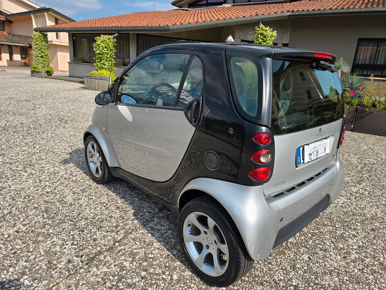 Smart ForTwo 700 pulse (45 kW) ok Neopatentati F1