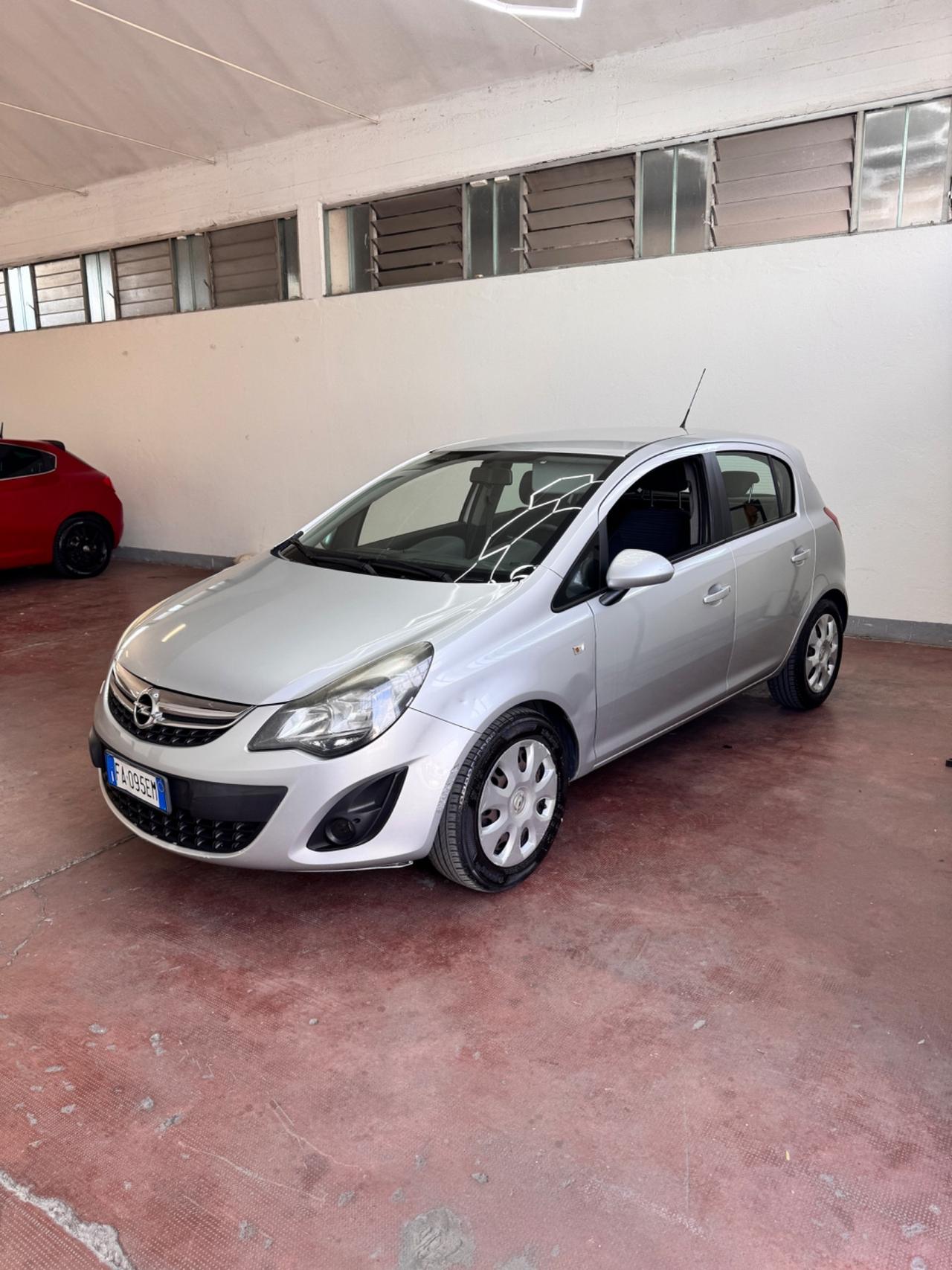 Opel Corsa 1.2 85CV 5 porte GPL-TECH Edition