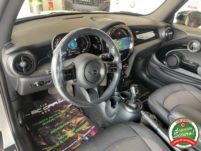 MINI Cooper 1.5 Classic *BLACK EXTERIEUR