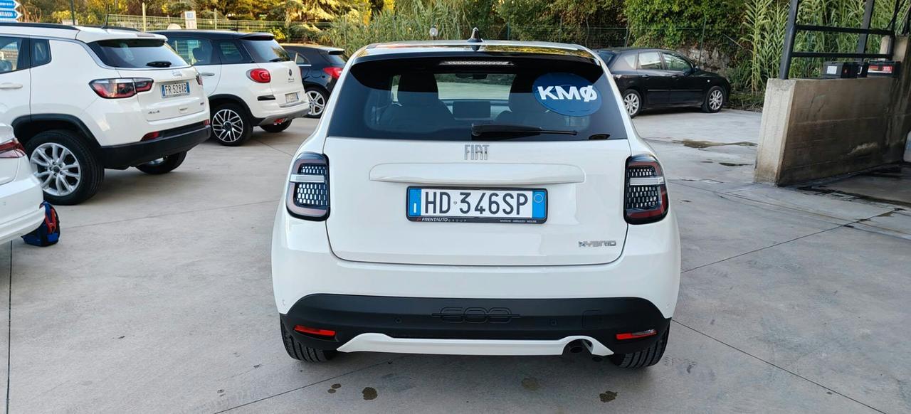 Fiat 600 Hybrid 110 CV DCT MHEV Icon "KM 0"