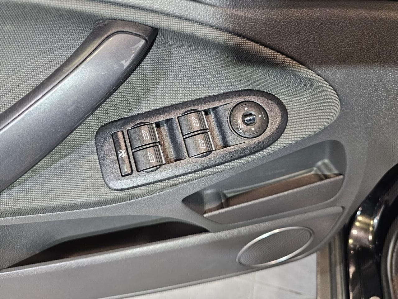 Ford Kuga 2.0 TDCi 163 CV 4WD TITANIUM LUXURY