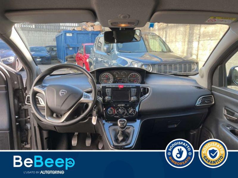 Lancia Ypsilon 1.2 GOLD 69CV MY16