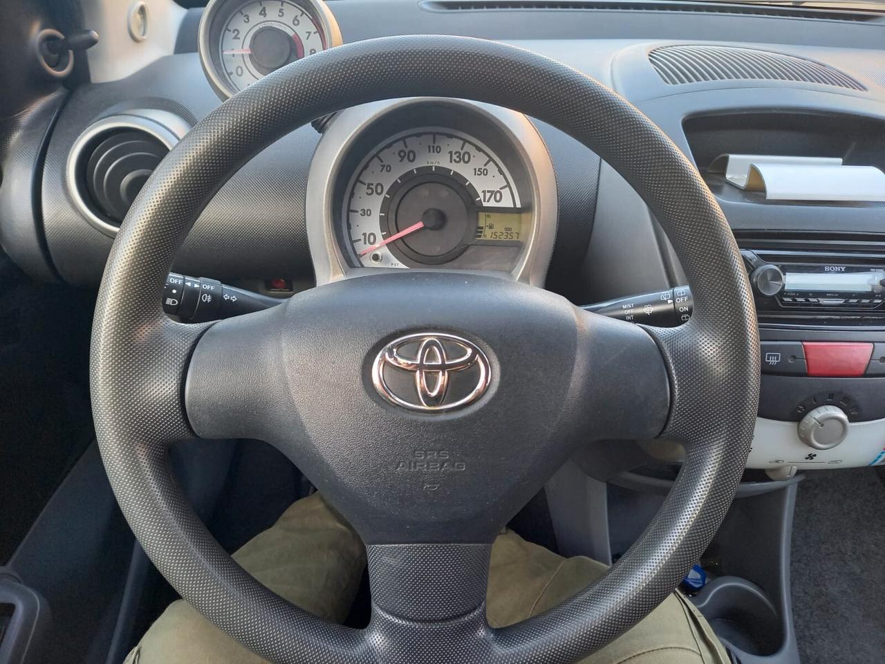 Toyota Aygo 1.0 NEOPATENTATI
