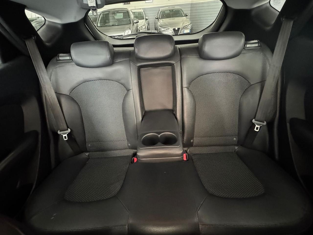 HYUNDAI Ix35 2.0 4WD